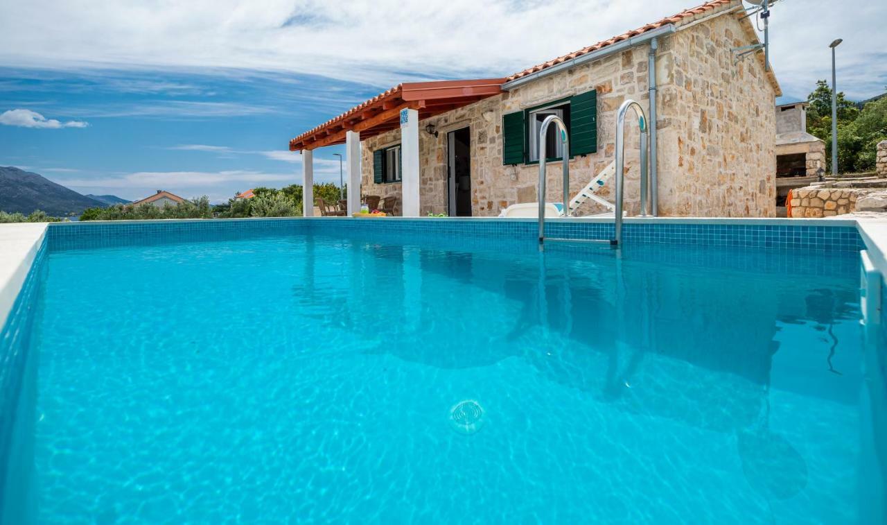 Вілла Vineyard House & Olive Grove House Рачище Екстер'єр фото